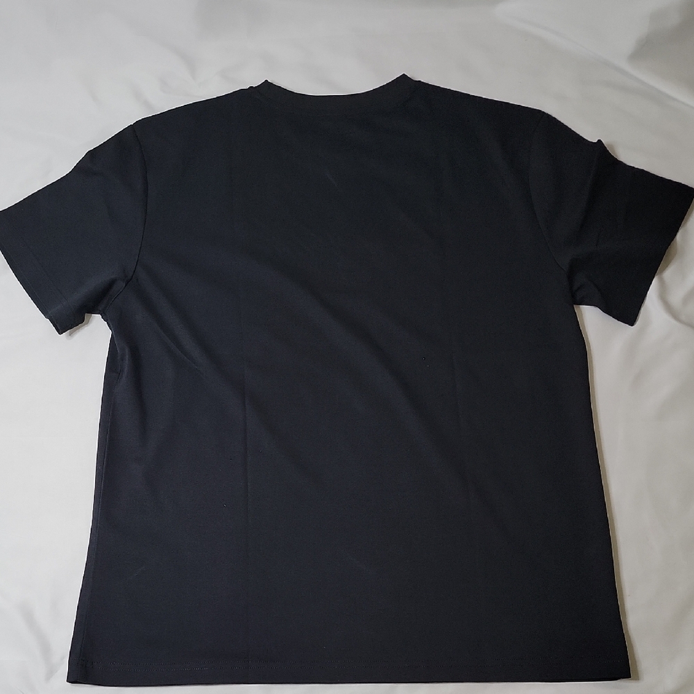 Louis Vuitton Black T-Shirt with White Script Logo - Picture 4 of 4